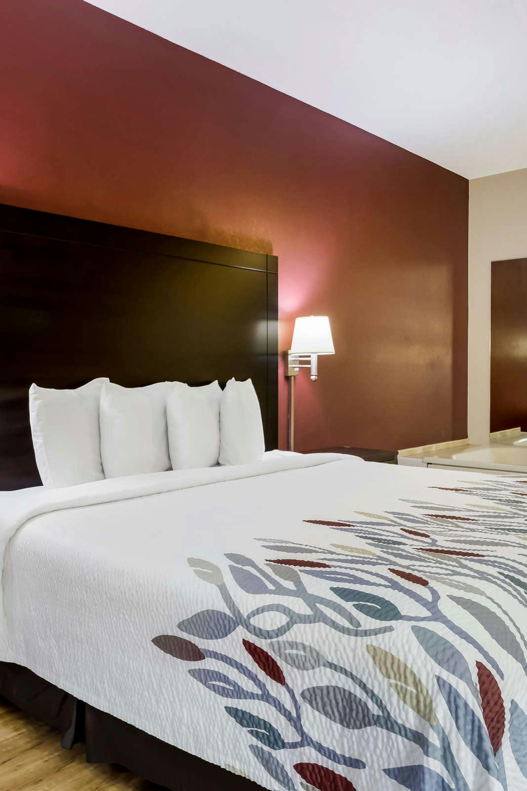Hotel Red Roof Inn South Bend - Mishawaka photo 1