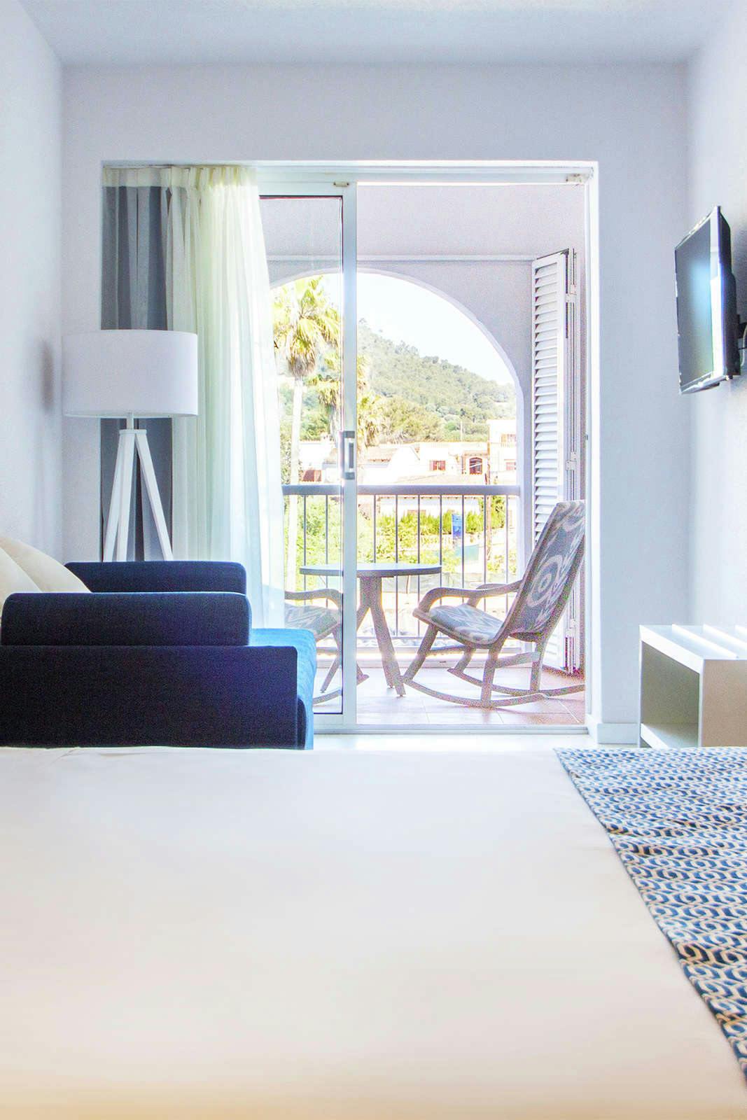 Hotel Catalonia del Mar - Adults Only photo 5