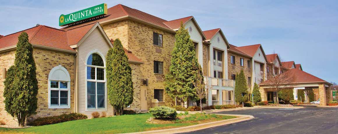 La Quinta Inn & Suites Milwaukee Delafield