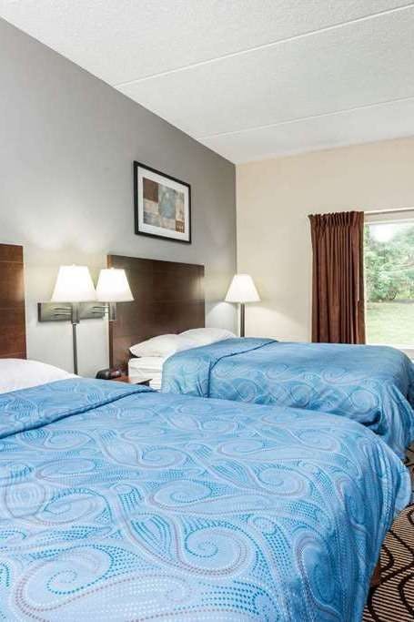 Hotel Super 8 by Wyndham Mars/Cranberry/Pittsburgh Area photo 2