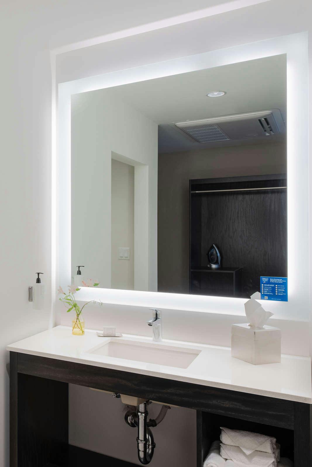 Hotel Holman Riverfront Park Hotel, Tapestry Collection by Hilton photo 3