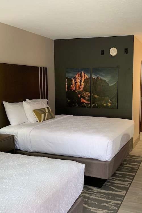 Hotel Zion Canyon Lodge photo 2