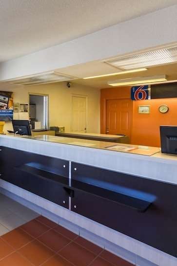 Hotel Motel 6 Deming, NM photo 5