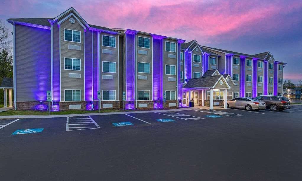 Microtel Inn & Suites by Wyndham Manchester