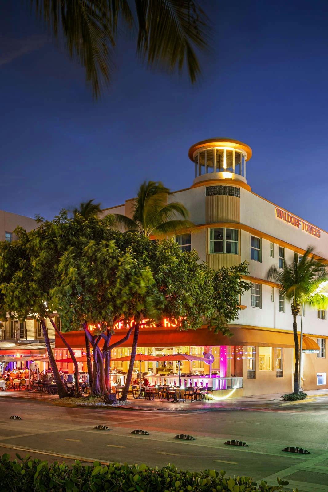 Hotel Waldorf Towers photo 1