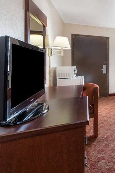 Hotel Days Inn Russell photo 4