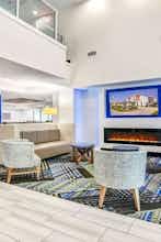 Hotel Holiday Inn Express & Suites Longview North photo 4