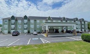 Sure Stay Plus Hotel By Best Western Sevierville