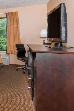 Hotel Super 8 Sun Prairie/Madison E photo 3