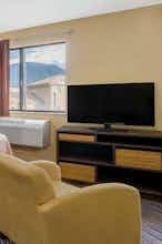 Hotel Super 8 Cedar City photo 4