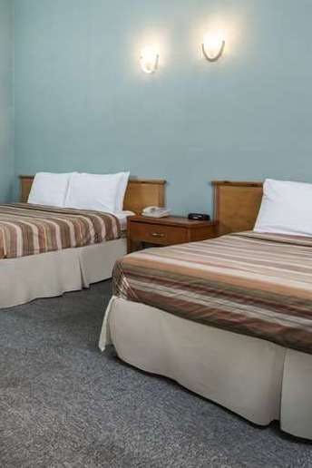 Hotel Travelodge by Wyndham Fairfield/Napa Valley photo 1