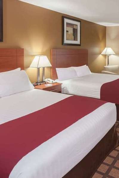 Hotel Baymont by Wyndham New Buffalo photo 1