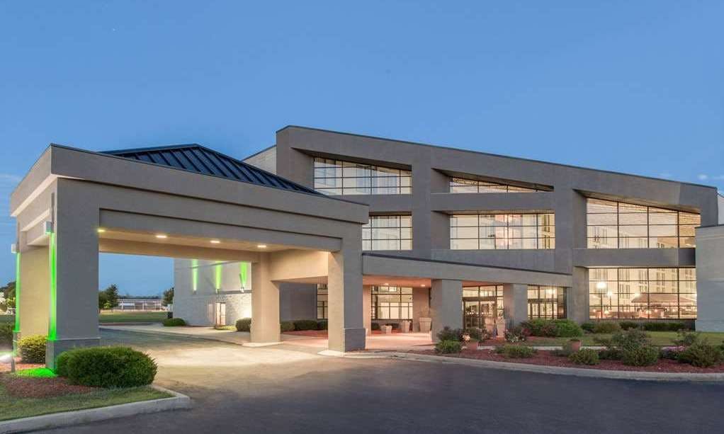 Wyndham Garden Hotel