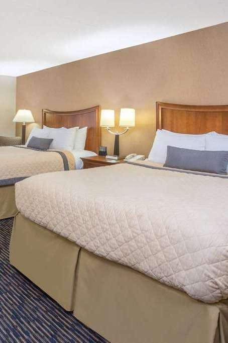 Hotel Wyndham Garden Hotel photo 2