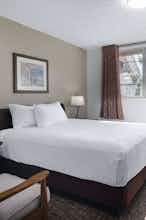 Hotel Ramada by Wyndham Juneau photo 2