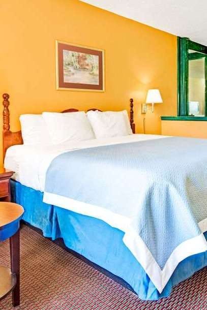 Hotel Days Inn by Wyndham Covington photo 2