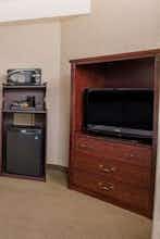 Hotel Ramada by Wyndham St. Johns photo 4