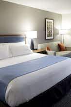 Hotel Wingate by Wyndham St. Clairsville/Wheeling photo 2