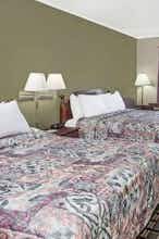 Hotel Days Inn by Wyndham Lenoir City photo 3