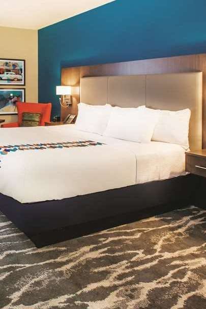 Hotel La Quinta Inn & Suites by Wyndham Kokomo photo 2