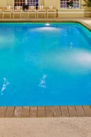 Hotel La Quinta Inn & Suites by Wyndham Milwaukee Delafield photo 5