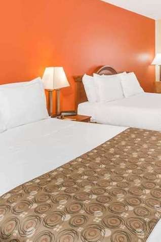 Hotel Days Inn by Wyndham Shallotte photo 2