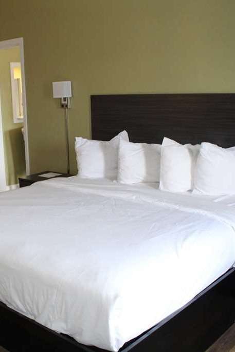 Hotel BU Front Royal SNP photo 1