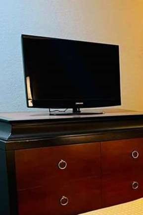 Hotel Super 8 by Wyndham Benton Harbor/St. Joseph photo 1