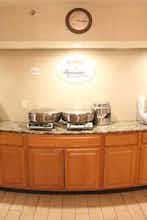 Hotel Super 8 Portsmouth photo 4