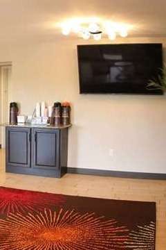 Hotel Super 8 Portsmouth photo 2