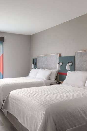 Hotel Avid Hotels Detroit Warren photo 2