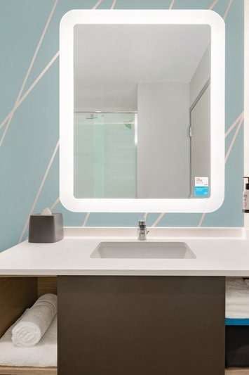 Hotel Avid Hotels Detroit Warren photo 5