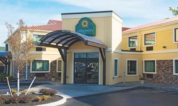 La Quinta Inn by Wyndham Buffalo Airport