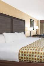 Hotel La Quinta Inn Buffalo AP photo 2