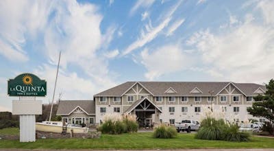 La Quinta Inn & Suites by Wyndham Newport