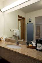 Hotel Days Inn Huntington photo 4