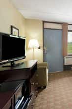 Hotel Super 8 by Wyndham White River Junction photo 3