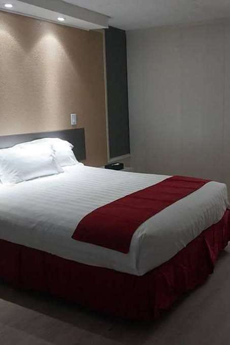 Hotel Travelodge by Wyndham Orlando / Heart of International Drive photo 1