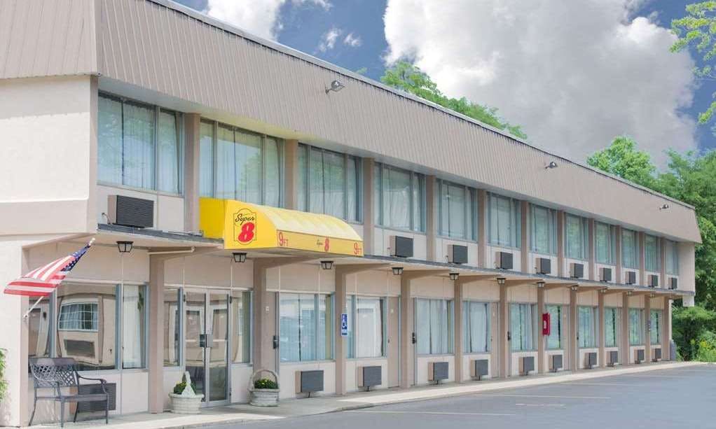 Super 8 by Wyndham Ashland