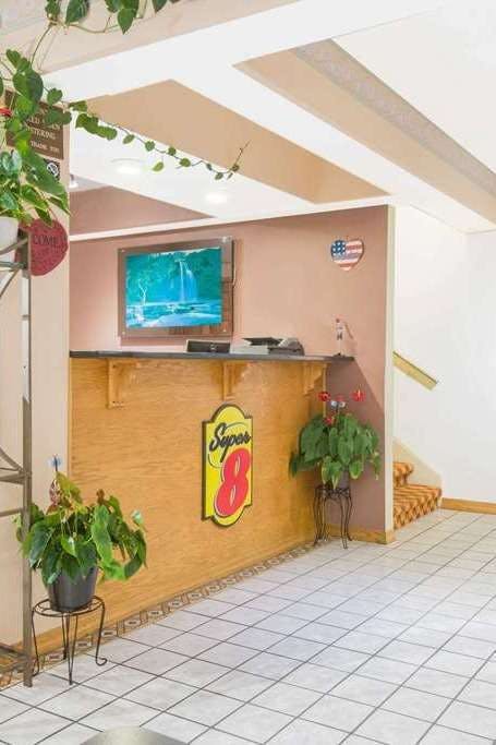 Hotel Super 8 Ashland OH photo 5