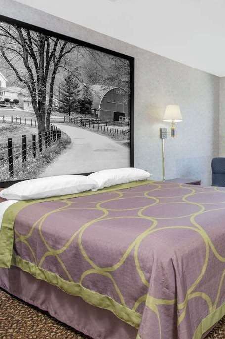 Hotel Super 8 Ashland OH photo 1