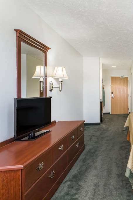 Hotel Super 8 by Wyndham Alma photo 3