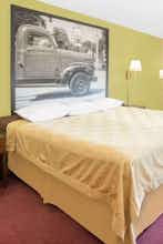 Hotel Super 8 Normal IL photo 2