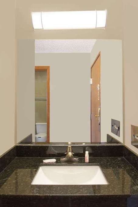 Hotel Super 8 by Wyndham Normal Bloomington photo 5