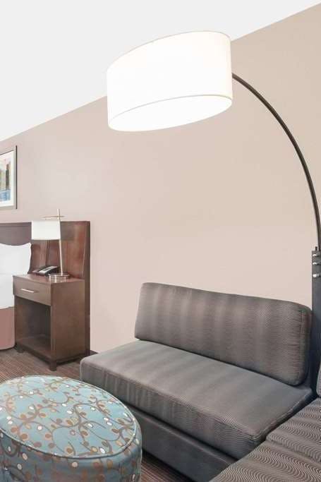 Hotel Wyndham Garden Midland photo 5