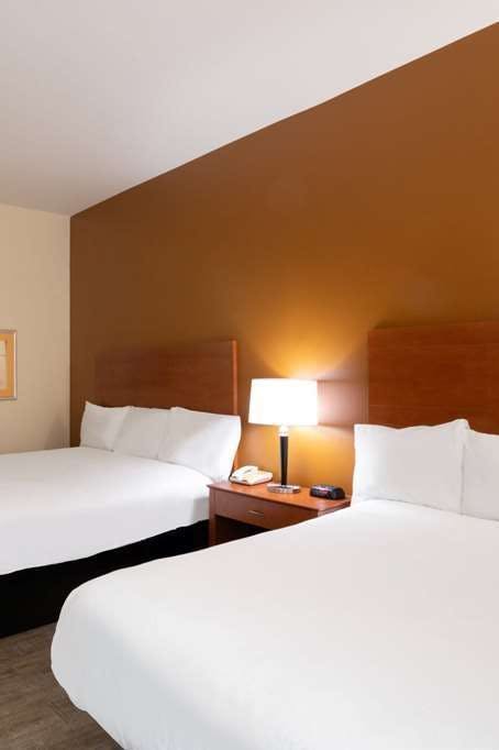 Hotel Baymont I S Savannah South photo 2