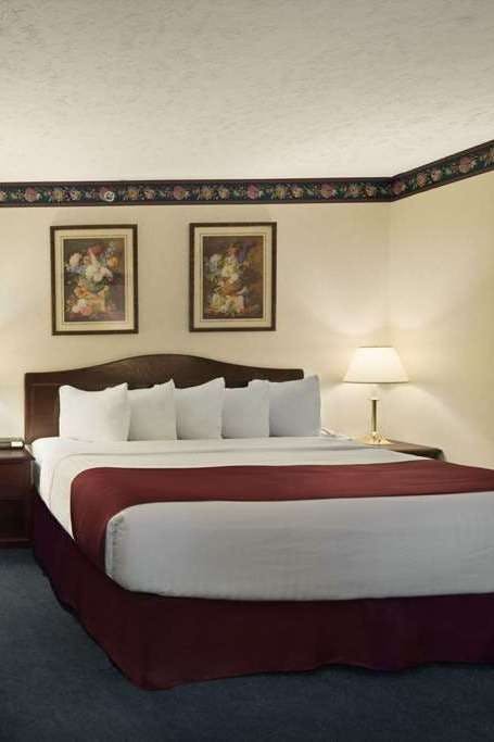 Hotel Days Inn by Wyndham Grayling photo 2