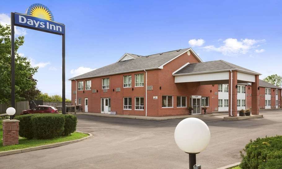 Days Inn by Wyndham Stouffville