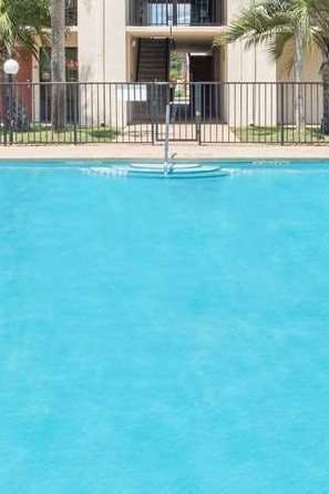 Hotel Days Inn Navarre near Beach photo 5