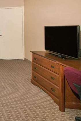 Hotel Days Inn by Wyndham Ripley photo 5